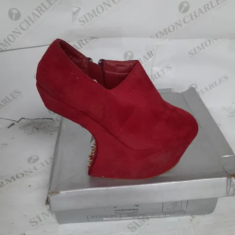BOXED PAIR OF CASANDRA PLATFORM ANKLE HEEL IN RED SUEDE WITH GOLD STUD DETAIL SIZE 4