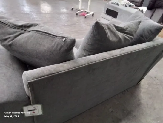 DESIGNER FABRIC UPHOLSTERED 2 SEATER SOFA IN GREY