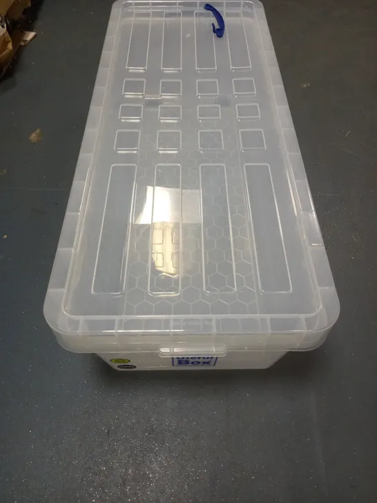 REALLY USEFUL BOX 134 LITRE WITH XL LID - COLLECTION ONLY 