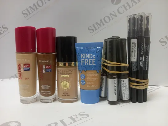 BOX OF APPROX 12 ASSORTED MAKE-UP ITEMS TO INCLUDE RIMMEL MOISTURISING SKIN TINT FOUNDATION #160 VANILLA, RIMMEL LASTING FINISH LIGHTWEIGHT FOUNDATION #070 SESAME, FLORMAR ANGLED BROW PENCIL #DARK BRO