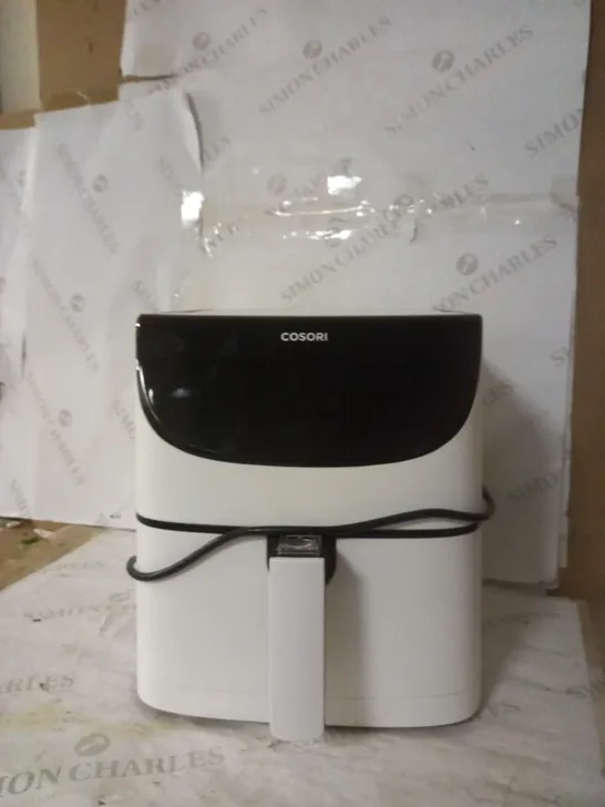 COSORI AIR FRYER 1700W MAX XXL 5.5L DIGITAL TOUCHSCREEN - WHITE