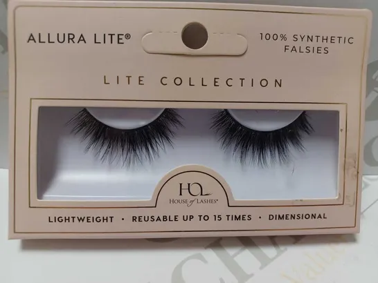 LOT OF APPROX 11 HOUSE OF LASHES ALLURA LITE STRIP LASHES	