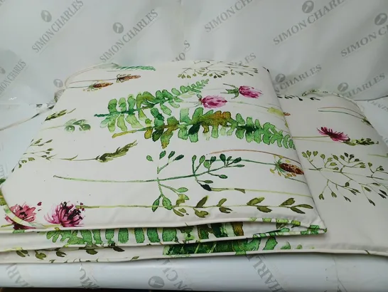 CUSHION FOR RECLINING CHAIR WHITE/FLORAL APPROX 170 X 45CM