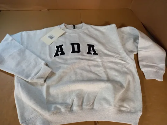 ADA OVERSIZED SWEATSHIRT IN LIGHT GREY - M