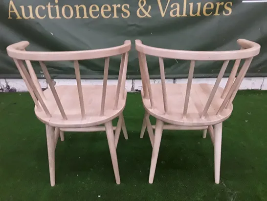 SET OF 2 OAK DINING CHAIRS