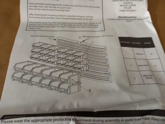 SEALED 32PC WALL MOUNT TOOL ORGANISER SET