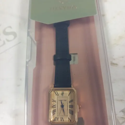 BOXED LUCKY FOX WRIST WATCH