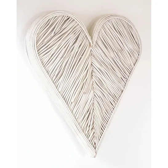 BOXED RATTAN HEART WALL DECOR - (1 BOX)