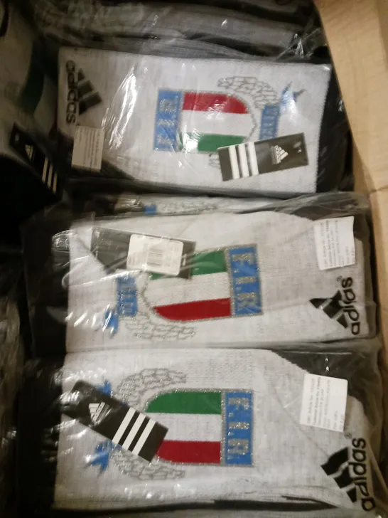 APPROXIMATELY 60 ADIDAS ITALY RUGBY CLIMAWARM SUPPORTERS SCARVES 