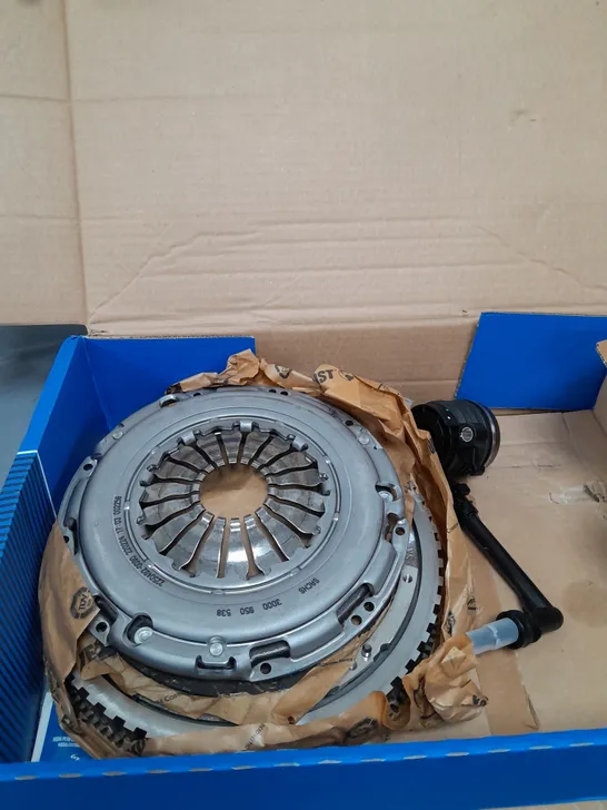 SACHS DMF MODULE PLUS CSC 2290 601 143 CLUTCH KIT