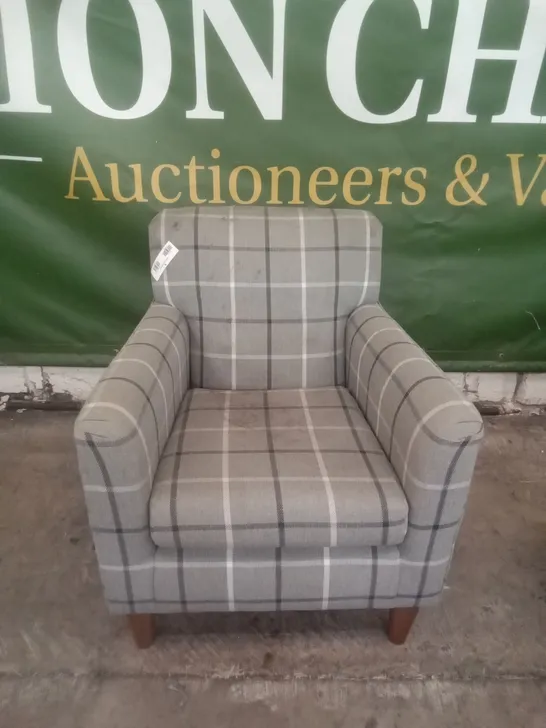 QUALITY DESIGNER ARCHIE ARMCHAIR - FABRIC 