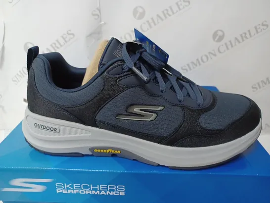 SKECHERS MEN'S GO WALK OUTDOOR WATER REPELLENT LACE UP TRAINERS - NAVY UK SIZE 9 MENS