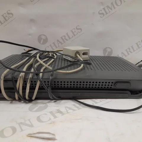 TALKTALK BOX (DG8041W-2.T5)