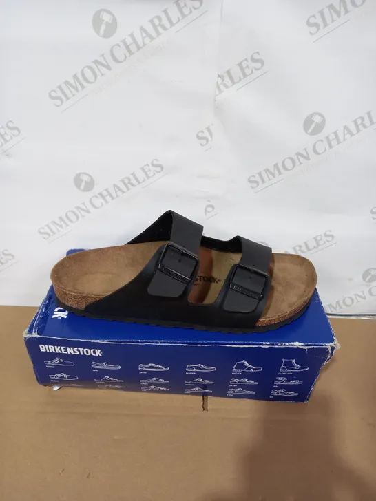 BOXED PAIR OF BIRKENSTOCK SANDALS SIZE 43