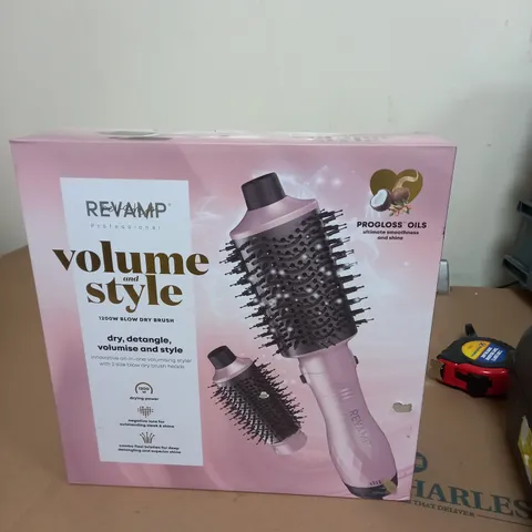 BOXED REVAMP PROFESSIONAL 1200W BLOW DRY BRUSH