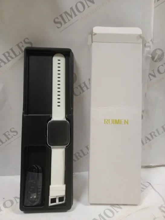 RUIMEN WHITE SMART WATCH