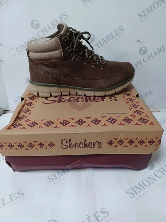 SKETCHERS BROWN WARM BOOTS SIZE 7 