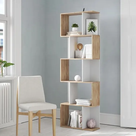 BOXED MAYBERRY BOOKCASE IN WHITE 