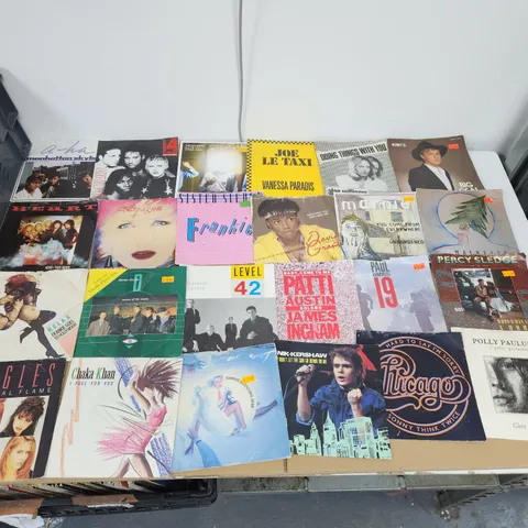 A COLLECTION OF VINYL SINGLES SINGLES