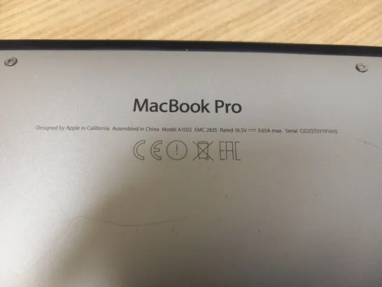 APPLE MACBOOK PRO (A1502 EARLY 2015)