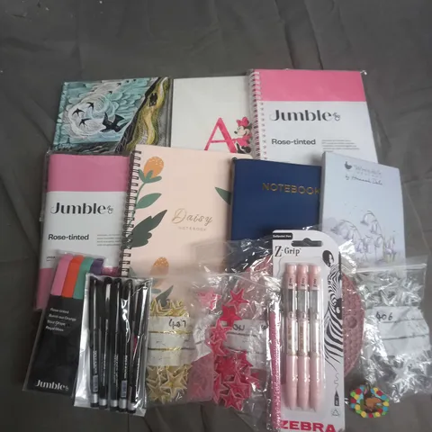 APPROXIMATELY 15 ASSORTED STATIONARY ITEMS TO INCLUDE JUMBLE DIARY, LUXART MARKERS, ZEBRA BALLPOINT PENS ETC