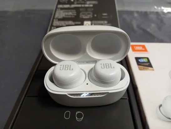 JBL LIVEFREE NC+ TWS EARBUDS