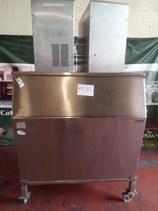 COMMERCIAL FOLLETT ICE MAKER WITH VENTILATION 