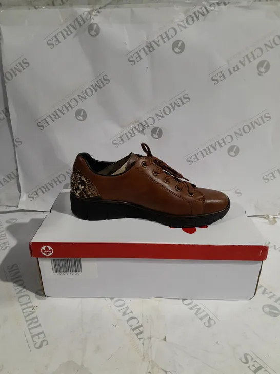 BROWN RIEKER SHOES SIZE 5