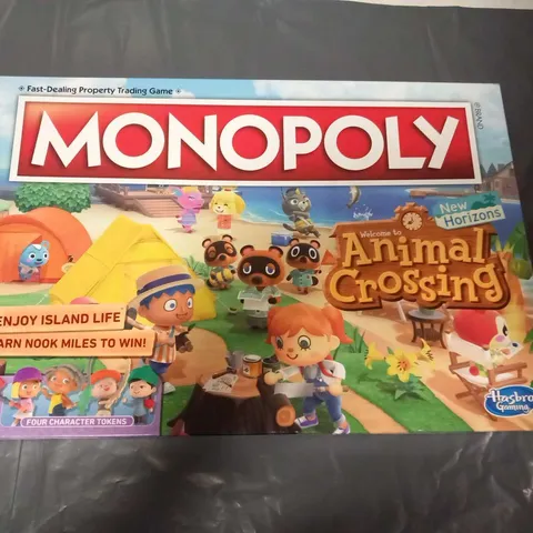 MONOPOLY WELCOME TO ANIMAL CROSSING BOARD GAME