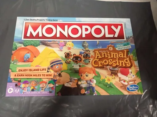 MONOPOLY WELCOME TO ANIMAL CROSSING BOARD GAME