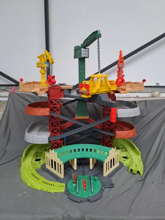 THOMAS AND FRIENDS TRAINS AND CRANES SUPER TOWER - COLLECTION ONLY