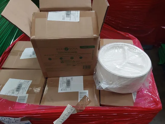 PALLET OF APPROXIMATELY 20 BOXES OF 200x 25.4CM (10" 3 COMPARTMENT) ROUND PULP MOLDED PLATES 