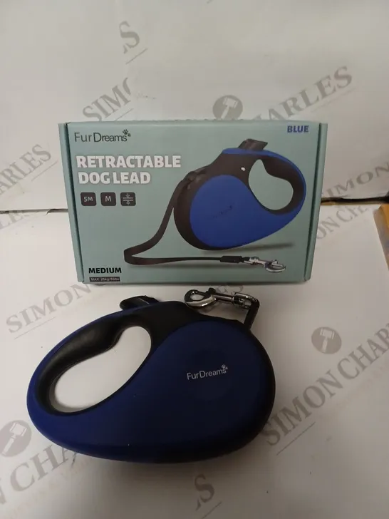 BOXED FUR DREAMS RETRACTABLE DOG LEAD - MEDIUM 