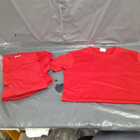 LOT OF FIVE RED SPORTS T-SHIRTS SIZE 9/11