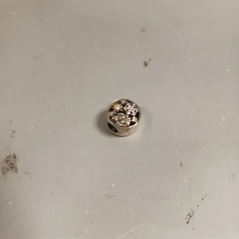 PANDORA MERRY CHIRSTMAS CHARM 