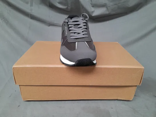 BOXED PAIR OF PAUL SMITH SHOES IN GREY UK SIZE 9