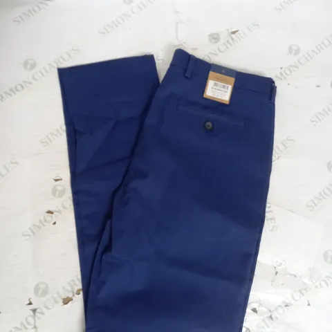 CHARLES TYRWHITT EXTRA SLIM FIT NON-IRON CHINO IN ROYAL BLUE SIZE 34W