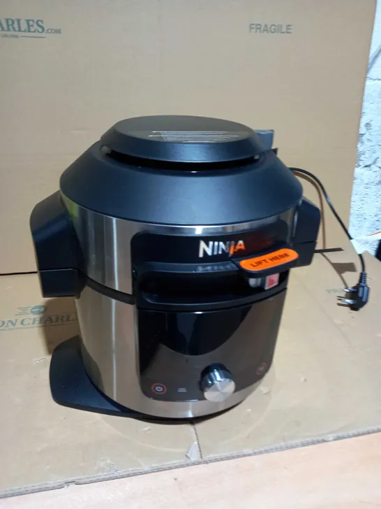 NINJA FOODI SMARTLID MULTI COOKER