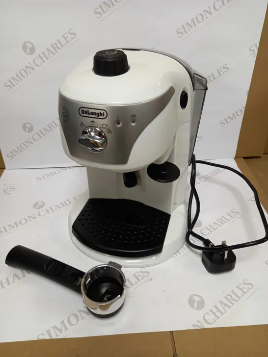 DE'LONGHI TRADITIONAL PUMP ESPRESSO & CAPPUCCINO COFFEE MACHINE