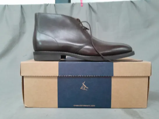 BOXED PAIR OF CHARLES TYRWHITT CHUKKA BOOTS IN CHOCOLATE UK SIZE 10