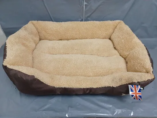 BUNTY DELUXE DOG BED BROWN SIZE MEDIUM