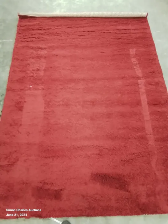 QUALITY DESIGNER SHAGGY RED AREA RUG 200/290