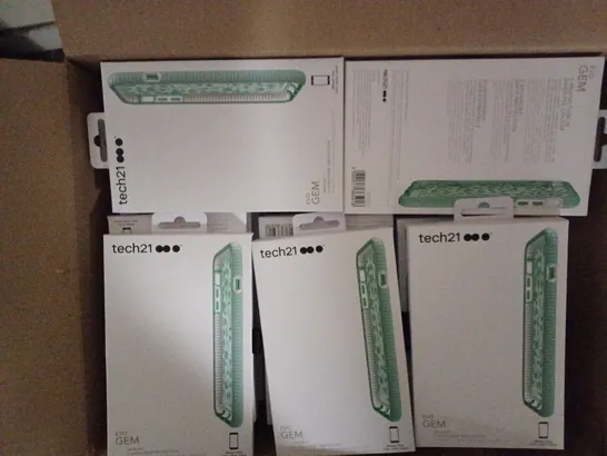 LOT OF APPROXIMATELY 79 BRAND NEW BOXED TECH 21 EVO GEM CASE WITH 9.9FT 3-LAYER DROP PROTECTION FOR IPHONE 7 PLUS T21-5429 GREEN