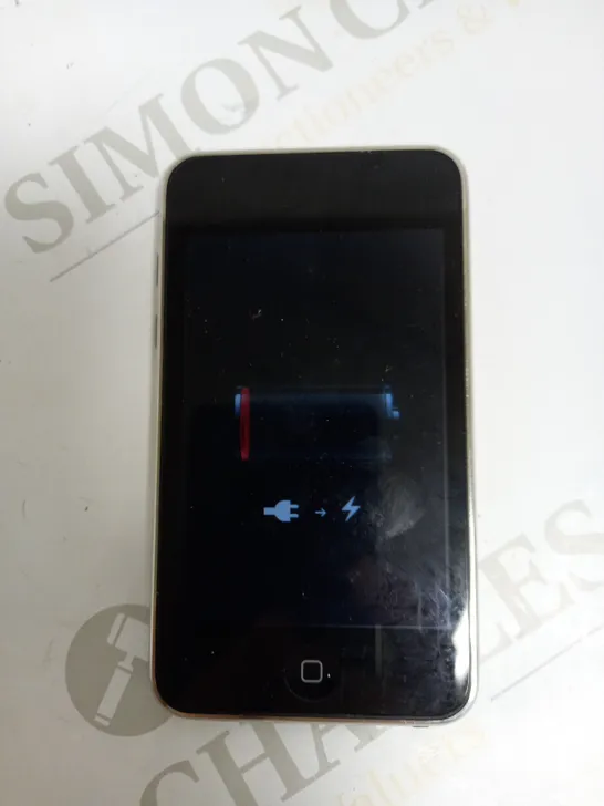 APPLE IPOD TOUCH 32GB (A1318, 3RD GEN)