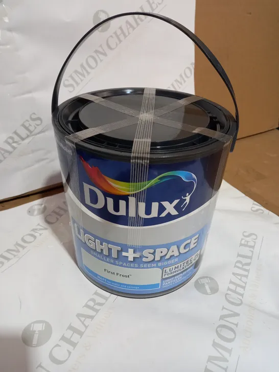 DULUX LIGHT+SPACE FIRST FROST PINT 