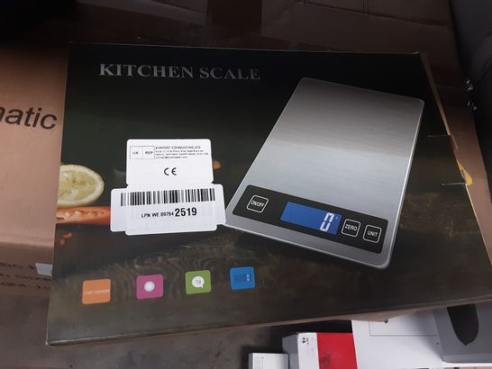 KITCHEN SCALE