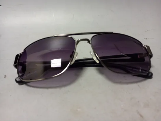 BOXED PRADA SUNGLASSES (60113)