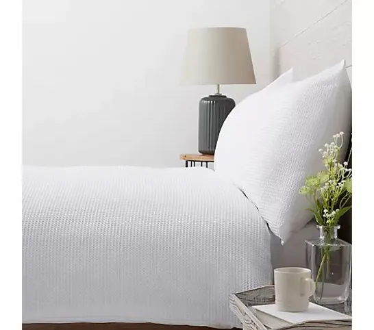 SUPERSOFT BY COZEE HOME WAFFLE KNIT 4 PIECE DUVET SET- WHITE KING SIZE