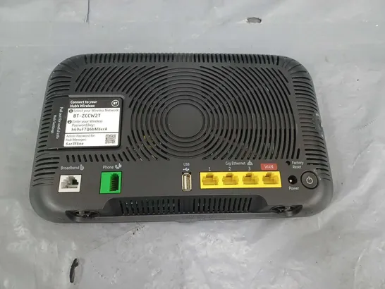 BT BROADBAND SMART HUB 2 MODEL NUMBER GRV9517UAC34-A-SA 