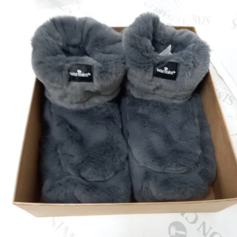 BOXED WARMIES LAVENDER SCENTED HEATABLE BOOTS